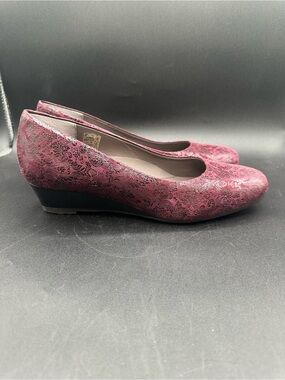 SAS Sofia USA Wedge Pump Black